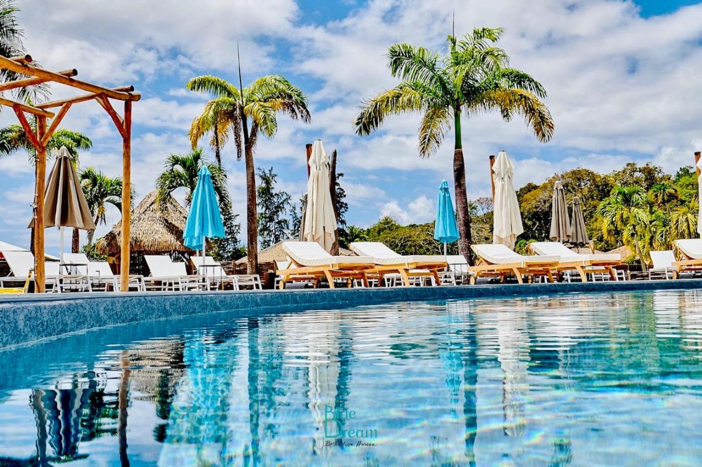 Kawan Nid - Tout Confort, Plage A 2 Min A Pied, Piscine, Wifi, Climatisation Grand-Bourg  Extérieur photo