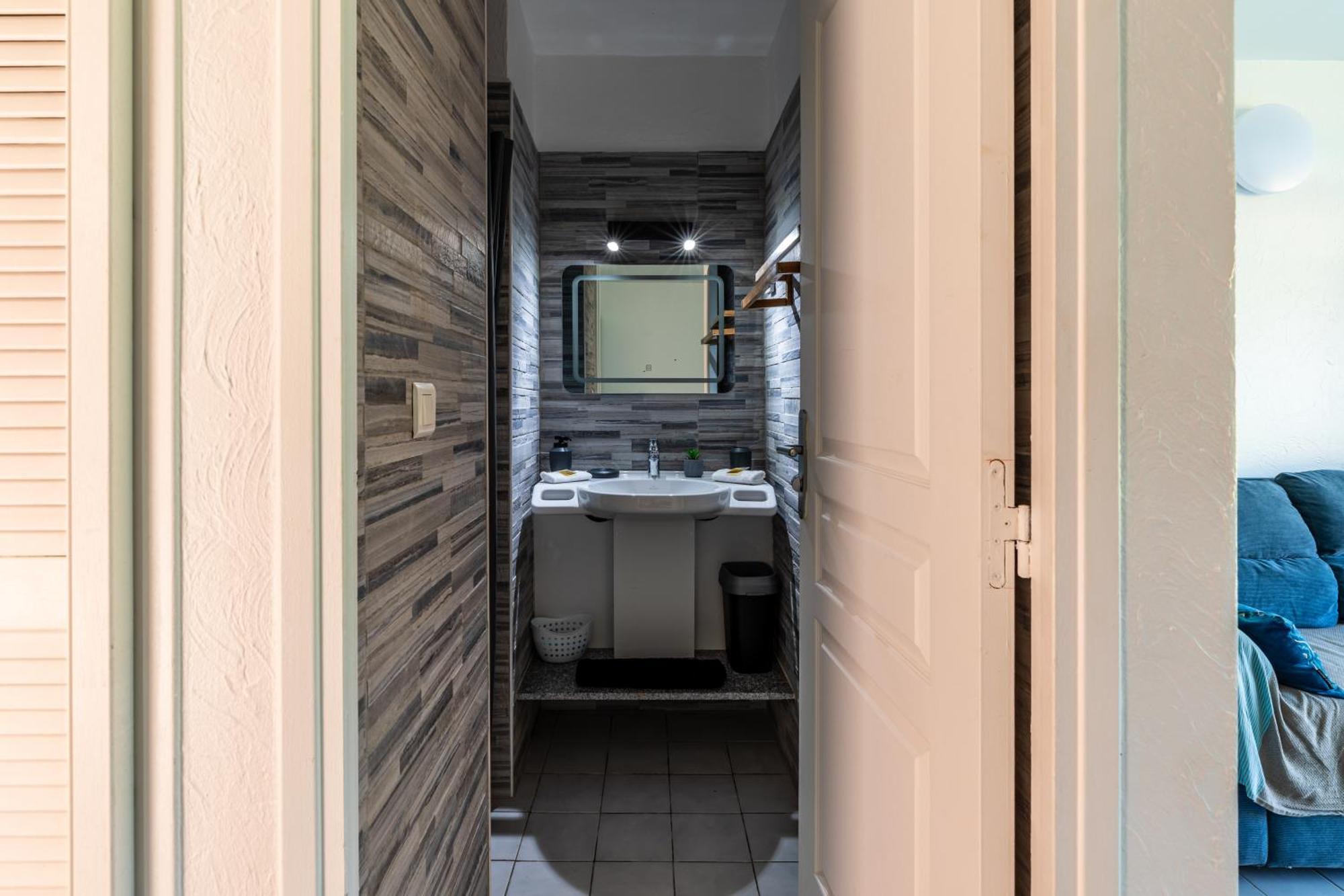 Kawan Nid - Tout Confort, Plage A 2 Min A Pied, Piscine, Wifi, Climatisation Grand-Bourg  Extérieur photo